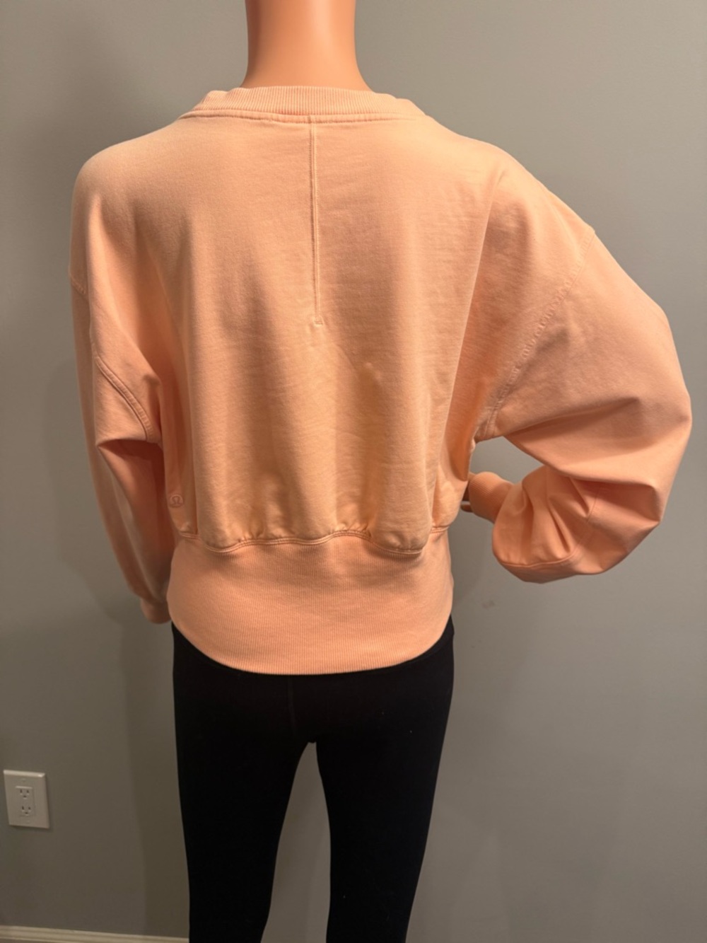 Lululemon Ribbed Contoured-Waist Crew Neck Pullover Malibu Peach Sz 10 NWOT - Picture 7 of 13
